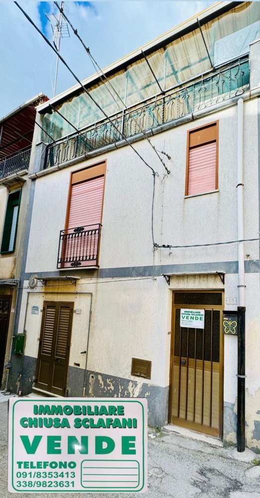 6غرفة منزل في Chiusa Sclafani, Italy رقم 48816