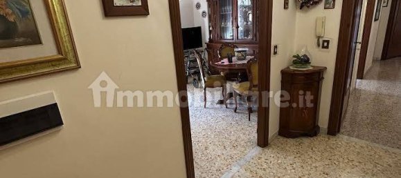2 غرف نوم شقة في Rome, Italy رقم 375308 3