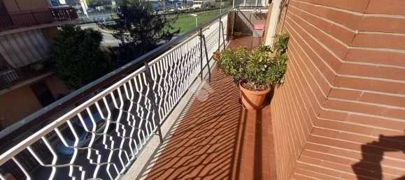 Квартира с 4 комнатами в Рим, Италия № 135348 39