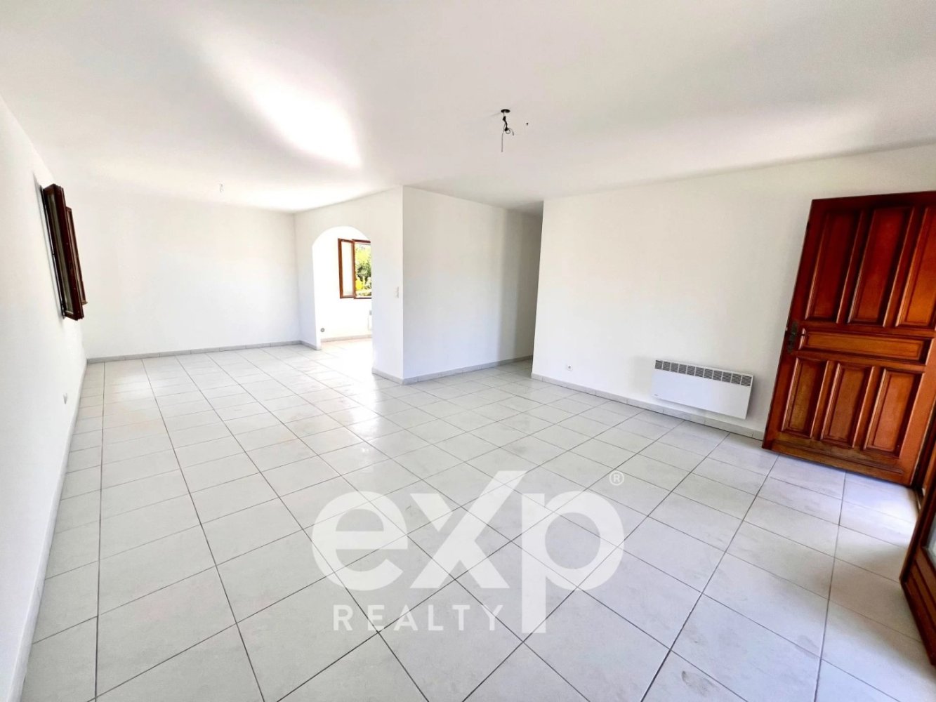 Villa de 3 dormitorios en Borgo, France No. 64563