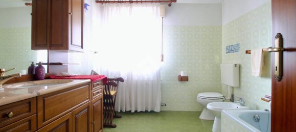 4-Zimmer Haus in Udine, Italy, Nr. 18125 32