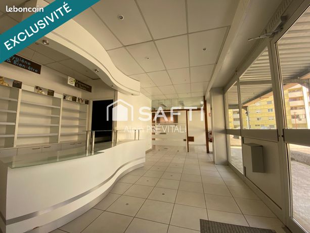  عقار تجاري في Ain, France 232متر مربع رقم 311681