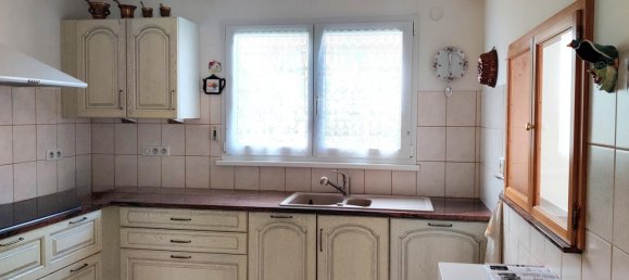 3 bedrooms House in Saint-Louis, France No. 219076 4