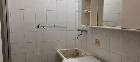 3 rooms Apartment in Pescara, Italy No. 90317 10