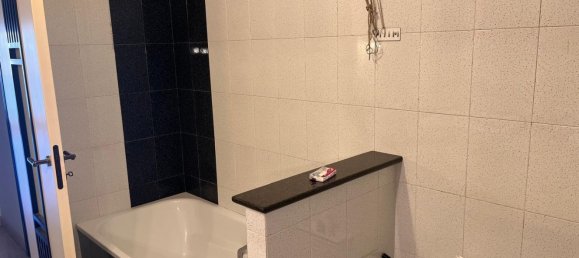 3 rooms Apartment in Pescara, Italy No. 90317 9