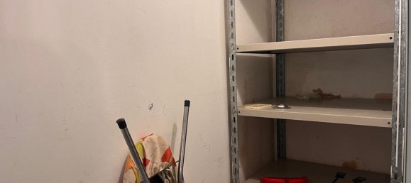 3 rooms Apartment in Pescara, Italy No. 90317 13