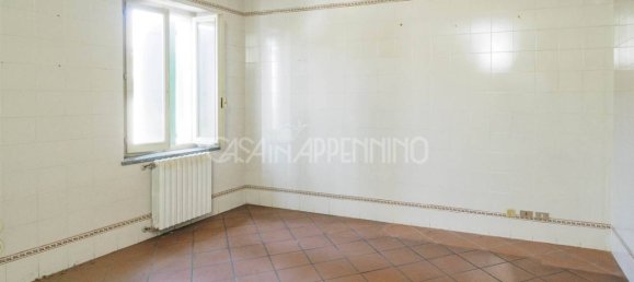 4 Schlafzimmer Wohnung in Montefiorino, Italy, Nr. 285845 5