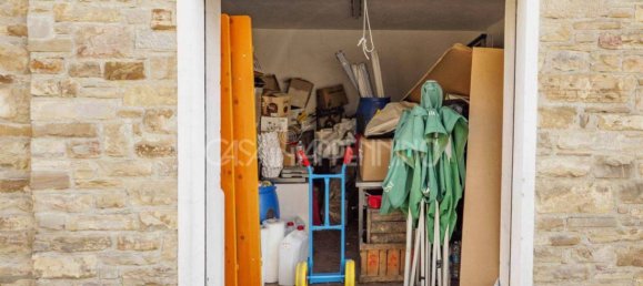 4 Schlafzimmer Wohnung in Montefiorino, Italy, Nr. 285845 18