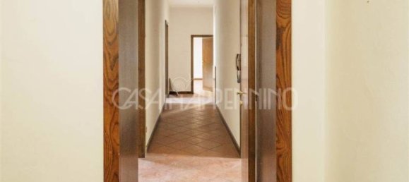 4 Schlafzimmer Wohnung in Montefiorino, Italy, Nr. 285845 9