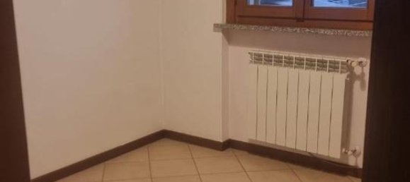 3-salle Appartement à Calvenzano, Italy No. 29621 3