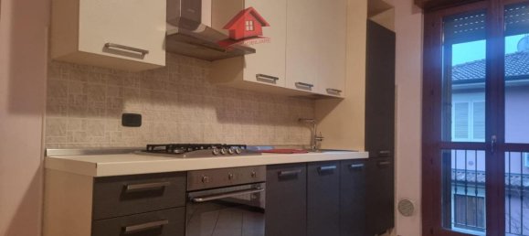 3-salle Appartement à Calvenzano, Italy No. 29621 2