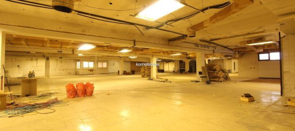 1660m² Commercial property in Barcelona, Spain No. 112488 9