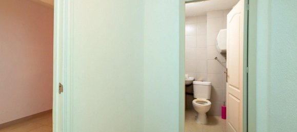 Imóvel comercial em Granada, Spain 51 m² N.º 166661 8