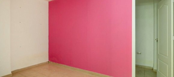 Imóvel comercial em Granada, Spain 51 m² N.º 166661 2