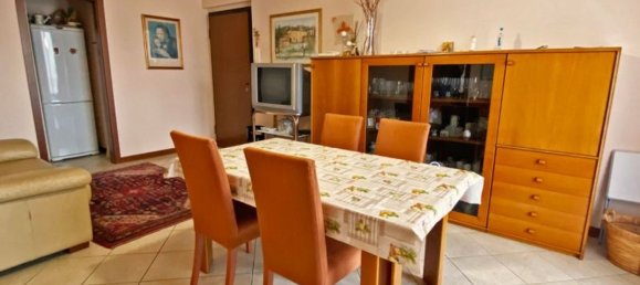 3غرفة شقة في Buggiano, Italy رقم 49513 6