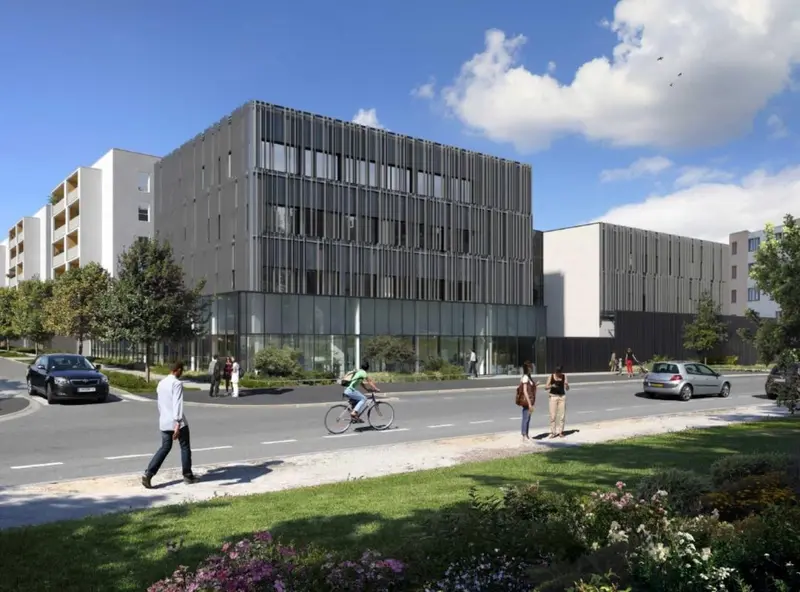 1872m² Office in Nantes, France No. 302361