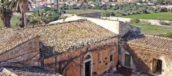 Terreno em Ragusa, Italy 80000 m² N.º 78176 3