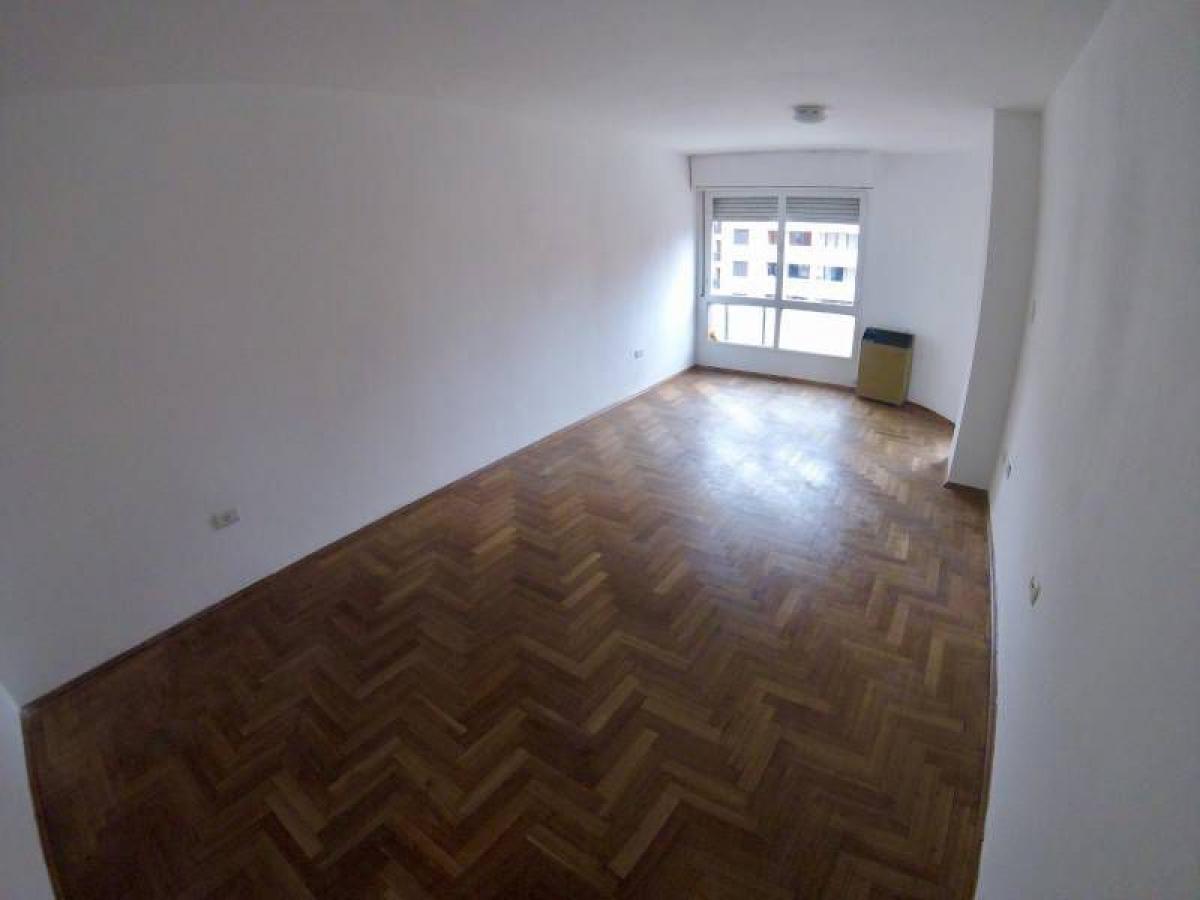 4 bedrooms Apartment in Cordoba, Argentina No. 15640