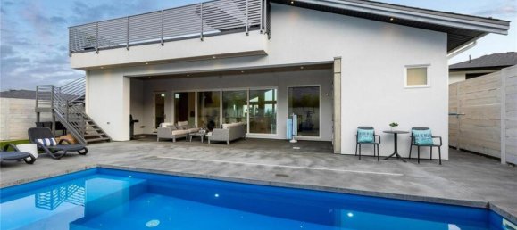 3 bedrooms House in British Columbia, Canada No. 1086 12