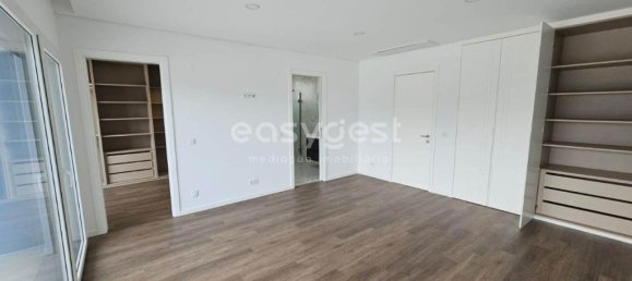 4 bedrooms House in Seixal, Portugal No. 77853 14