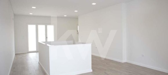 4 Schlafzimmer Doppelhaus in Montijo, Portugal, Nr. 56987 37