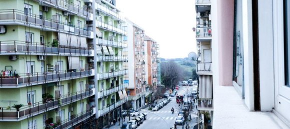 2 bedrooms Apartment in Rome, Italy No. 320858 4