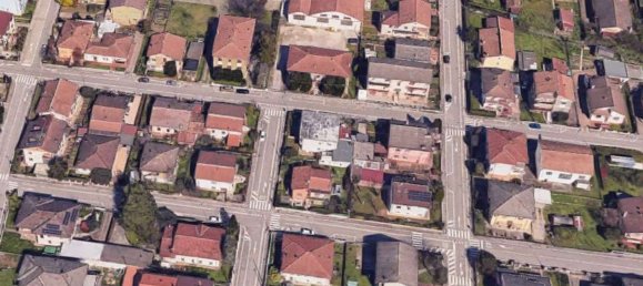 10غرفة منزل في Mantua, Italy رقم 305242 8