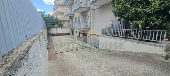 22m² Garage in San Nicola la Strada, Italy No. 262738 11