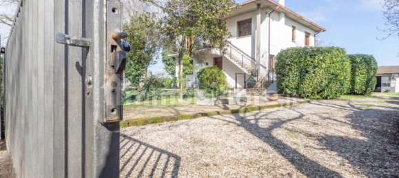 3 bedrooms Apartment in Ferrara, Italy No. 326930 48