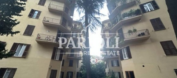 3 rooms Apartment in Rome, Italy No. 21561 25