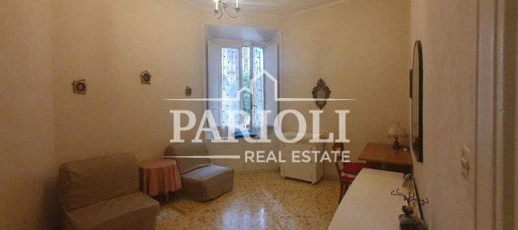 3 rooms Apartment in Rome, Italy No. 21561 8