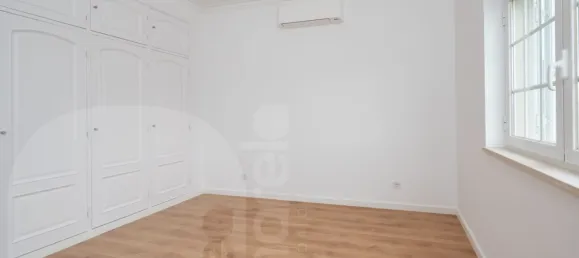 4 bedrooms House in Corroios, Portugal No. 89649 28