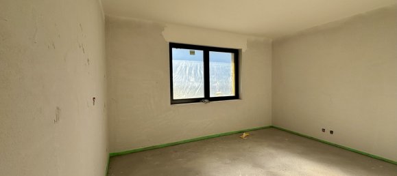 3 bedrooms Apartment in Sierre, Switzerland No. 183 8