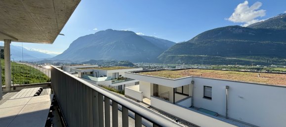 3 bedrooms Apartment in Sierre, Switzerland No. 183 2