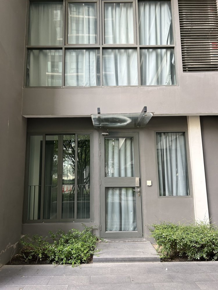 Кондоминиум  в Хуай Кванг, Таиланд № 72118