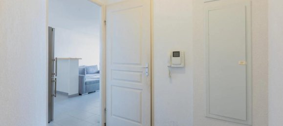 Apartamento de 1 dormitorio en Beziers, France No. 337952 5