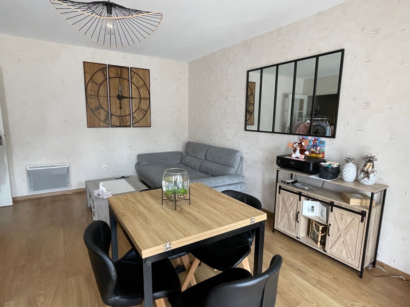 Квартира с 2 спальнями в Эпернон, Франция № 288626