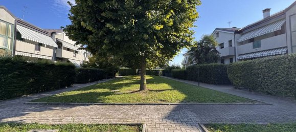 5 rooms Duplex in Noventa Padovana, Italy No. 290156 6