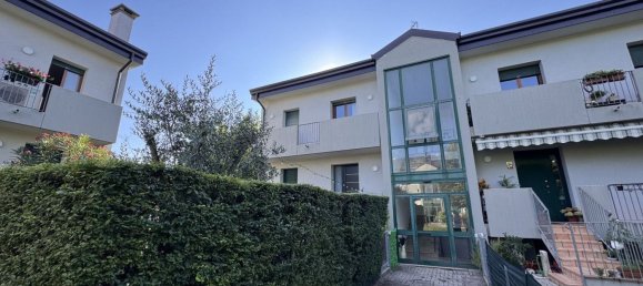 5 rooms Duplex in Noventa Padovana, Italy No. 290156 4