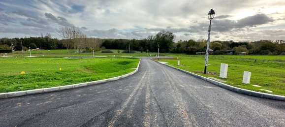 Земельный участок 1000м² в Сен-Жорж-Мотель, Франция № 112414 8