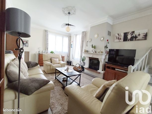 2 غرف نوم منزل في Clichy-sous-Bois, France رقم 315388