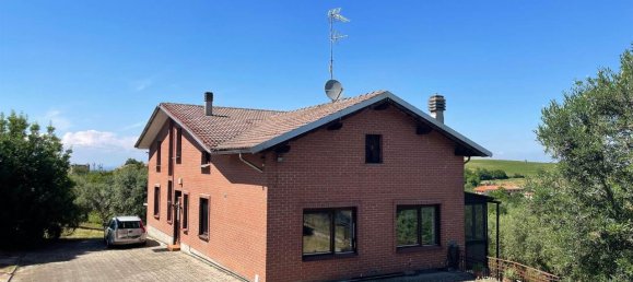 12غرفة فيلا في San Giorgio Monferrato, Italy رقم 151489 3