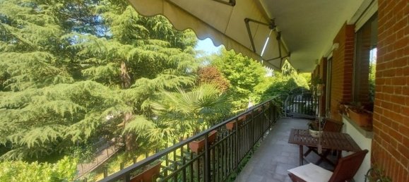 6 bedrooms Villa in Turin, Italy No. 380898 16