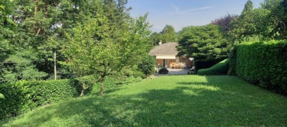 6 bedrooms Villa in Turin, Italy No. 380898 11