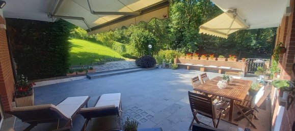 6 bedrooms Villa in Turin, Italy No. 380898 8