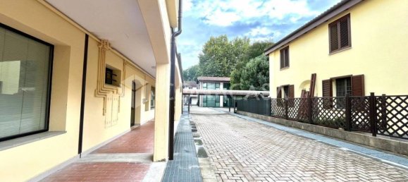 1 room Office in Bologna, Italy No. 335527 16
