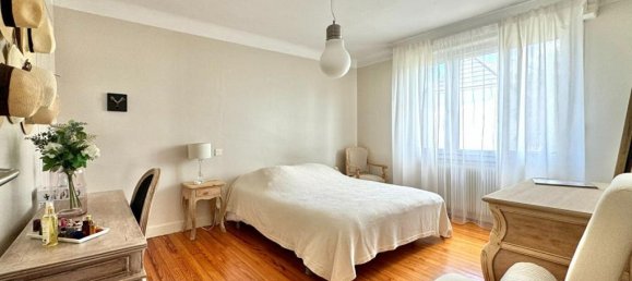 Casa de 4 dormitorios en Pau, France No. 100221 6