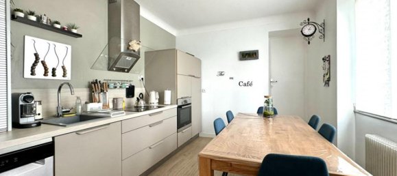 Casa de 4 dormitorios en Pau, France No. 100221 3