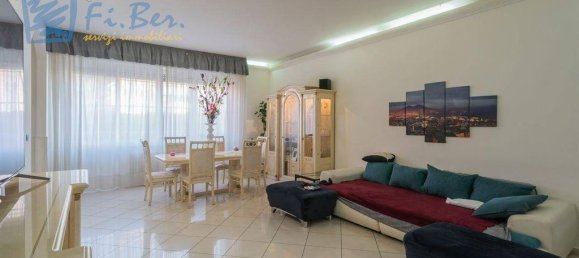 5 bedrooms Villa in Pioltello, Italy No. 266775 3