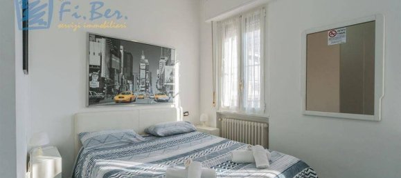 5 bedrooms Villa in Pioltello, Italy No. 266775 29